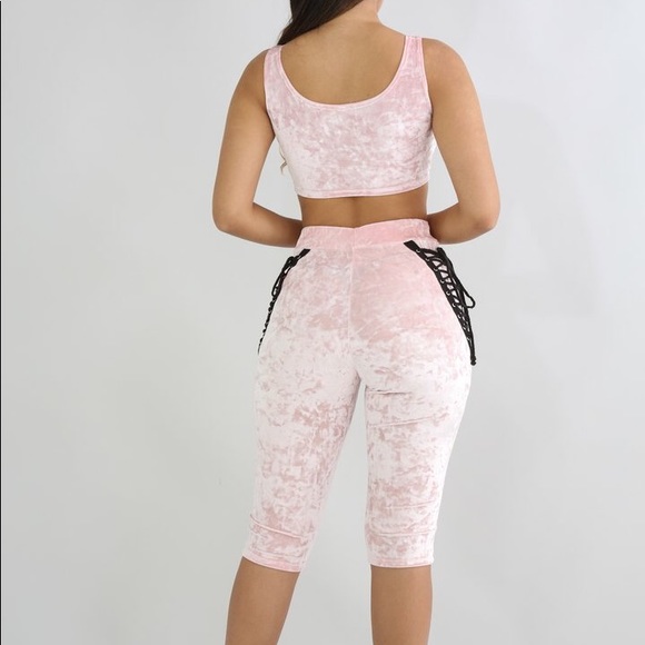 Velvet capri set - Picture 4 of 7